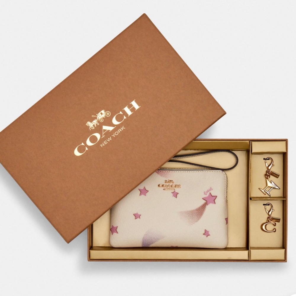 ❤️Gift For Her❤️Coach Boxed Corner Zip Wristlet